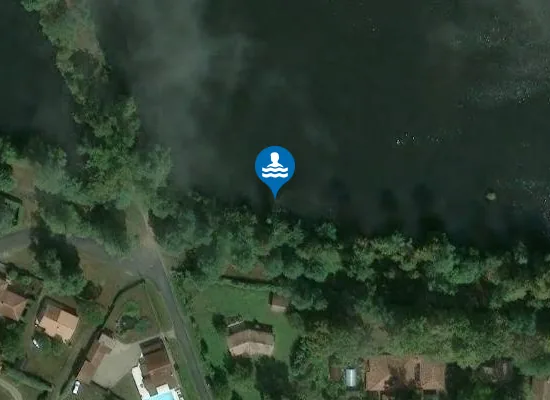 Satellite image of LAC DEPARTEMENTAL D'HOSTENS