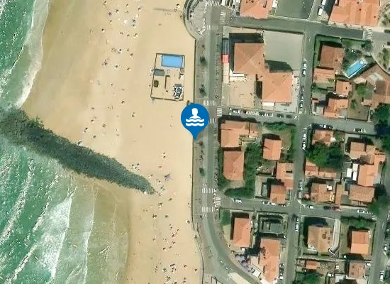 Satellite image of PLAGE CENTRALE