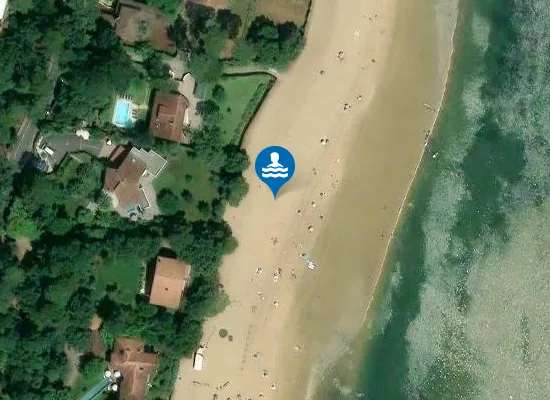 Satellite image of CHENES-LIEGES (LAC MARIN)