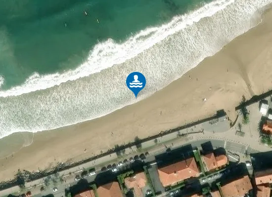 Satellite image of LES DEUX JUMEAUX