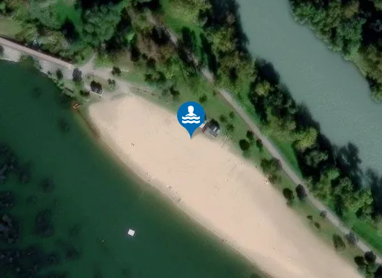 Satellite image of LAC DE LA BASE DE LOISIRS D'ORTHEZ