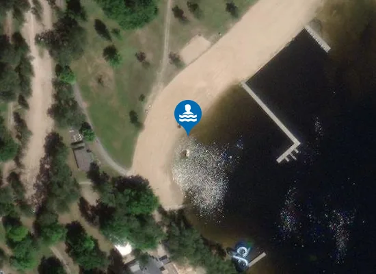 Satellite image of ETANG DE MIEL