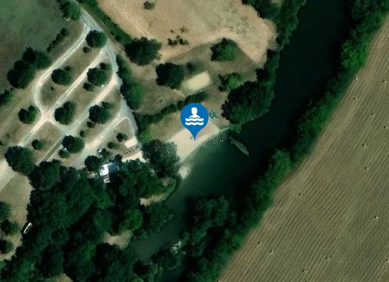 Satellite image of LE PORTAL