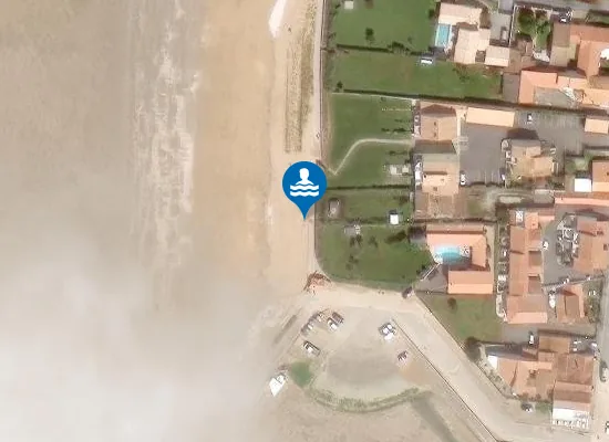 Satellite image of PLAGE DES BOUCHOLEURS