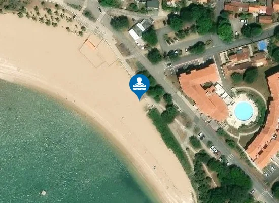 Satellite image of PLAGE DE LA COUE