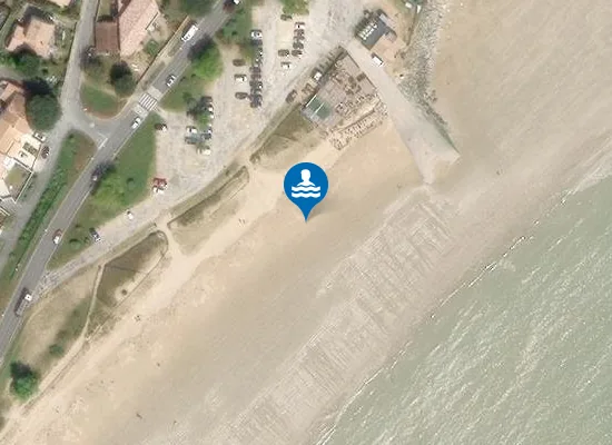 Satellite image of PLAGE SUD - LA CHAUSSEE