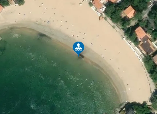 Satellite image of PLAGE DU BUREAU