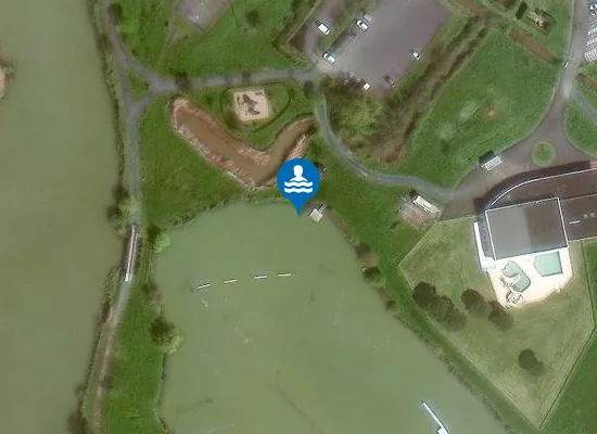 Satellite image of PLAN D'EAU DE LA LANDE