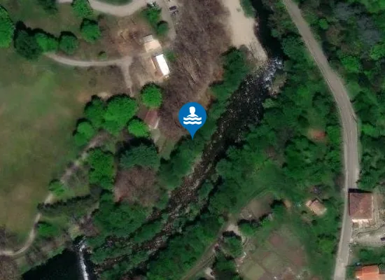 Satellite image of LE PONT VIEUX