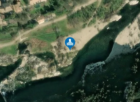 Satellite image of LES TINIERES