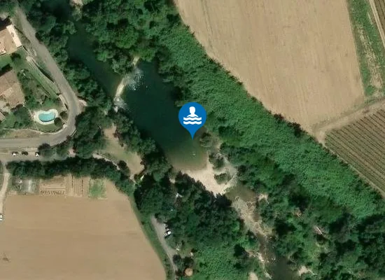 Satellite image of LE ROCHER DE LECQUES