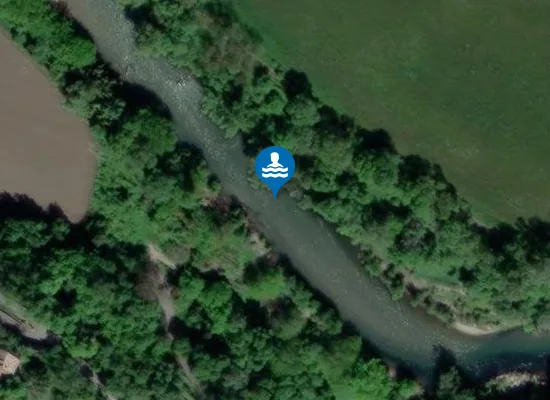 Satellite image of LA GROTTE DES FEES