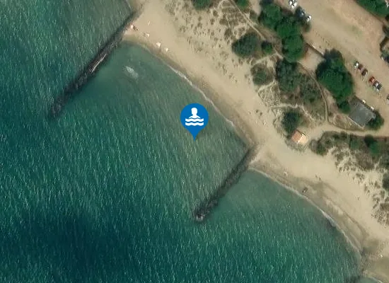 Satellite image of LA TAMARISSIERE