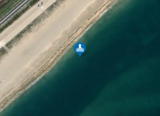 Satellite image of PLAGE DE LA BALEINE