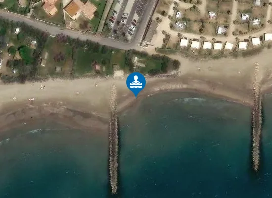 Satellite image of CHEMIN DES ROSSES