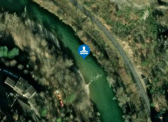 Satellite image of BASE DE PLEIN AIR