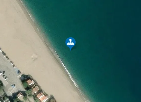 Satellite image of PLAGE DU RACOU