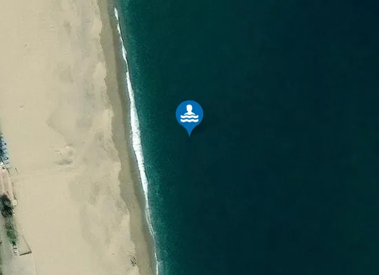 Satellite image of PLAGE CENTRE - LES PINS