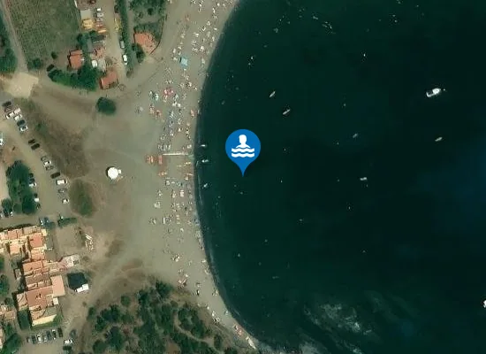 Satellite image of PEYREFITTE