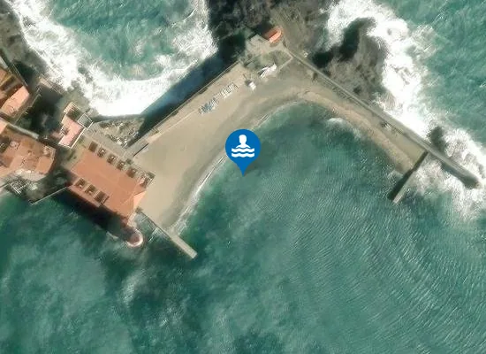 Satellite image of PLAGE SAINT VINCENT
