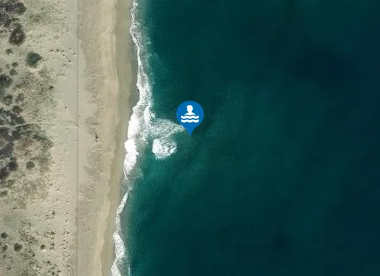 Satellite image of PLAGE DE L'AUQUE