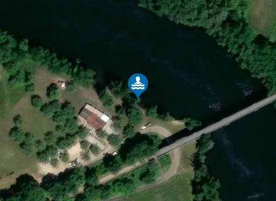 Satellite image of PLAGE DU PONT ANCIENNE VOIE FERREE