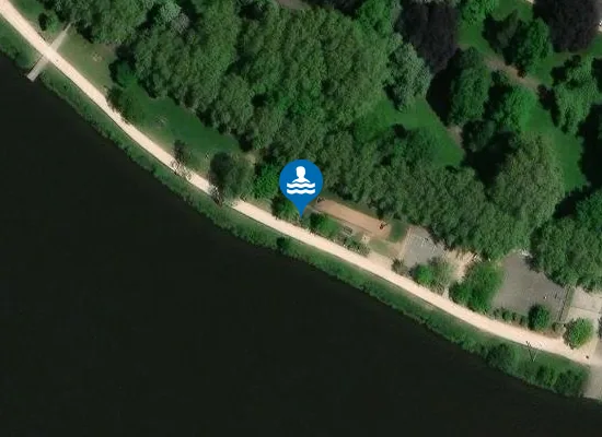 Satellite image of PLAGE DES CELESTINS