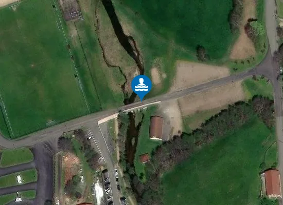 Satellite image of PLAN D'EAU DE ST ANTHEME