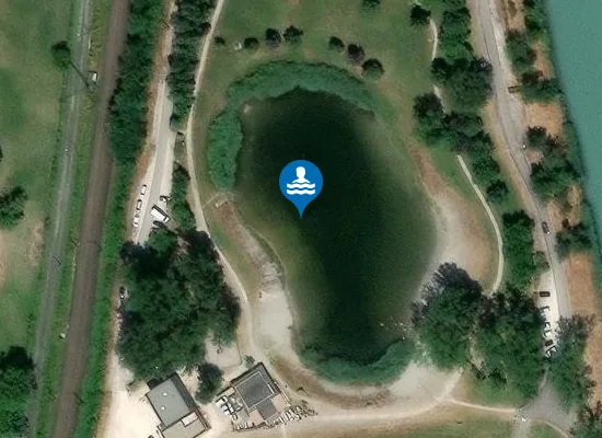 Satellite image of SEYSSEL - PLAN D'EAU LES GOUILLES