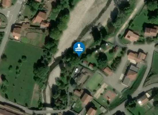 Satellite image of L'EYSSE A LA PLAGE D'ARCENS