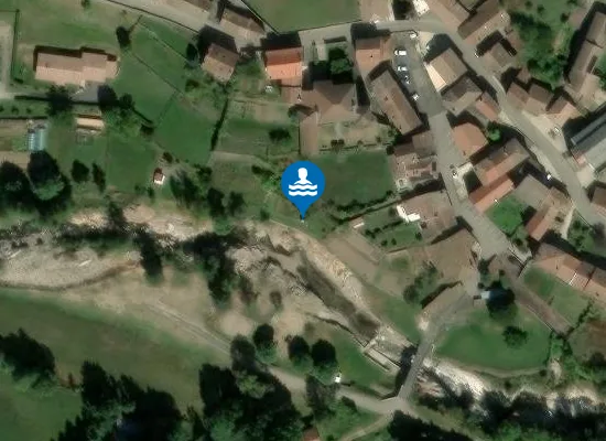 Satellite image of LA SALIOUSE A LA PLAGE LA BACHASSE