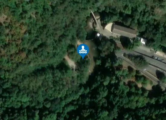 Satellite image of LE MEZAYON AU LIEU DIT LA NEUVE