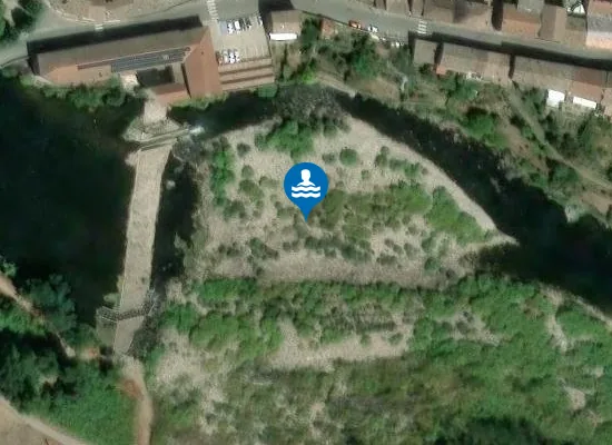 Satellite image of L'EYRIEUX A LA PLAGE DE LA THEOULE