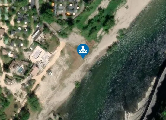 Satellite image of L'ARDECHE A LA PLAGE DE SAMPZON