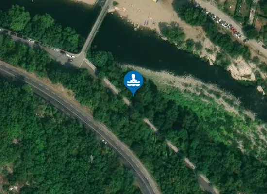 Satellite image of L'ARDECHE A LA PLAGE DU VIEUX PONT