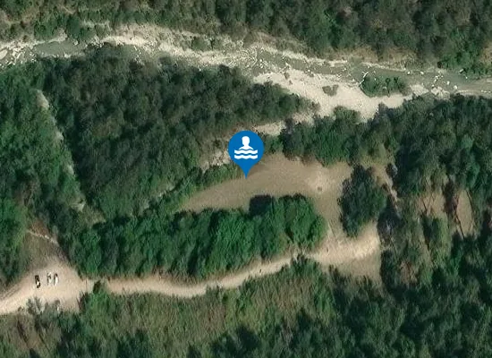 Satellite image of AVAL ST BENOIT A CONFLUENCE DROME