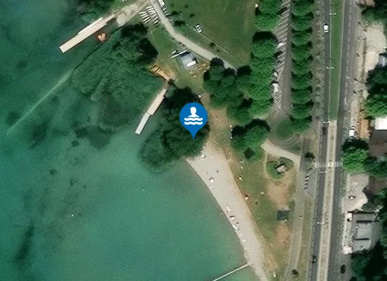 Satellite image of PLAGE DU ROWING