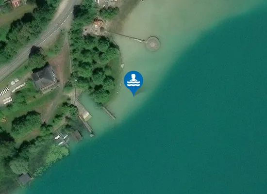 Satellite image of PLAGE SAINT ALBAN