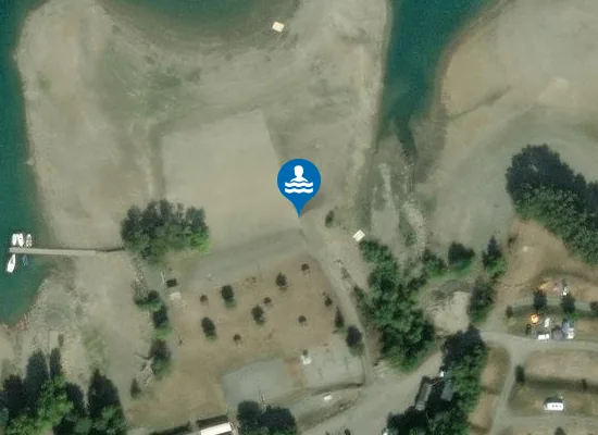 Satellite image of PLAGE MUNICIPALE