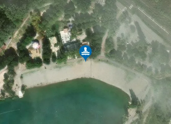 Satellite image of PLAN D'EAU DES VANNADES