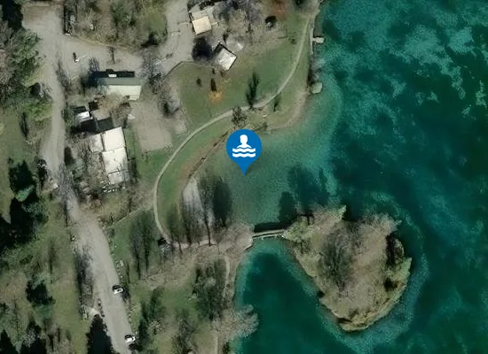 Satellite image of PLAGE PLAN D'EAU DES ISCLES - COTE DURANCE