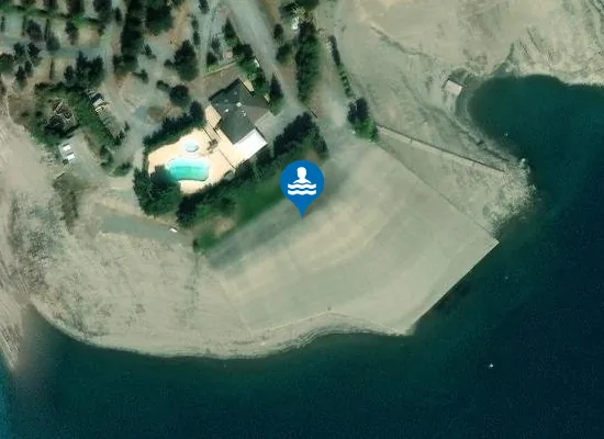 Satellite image of CAMPING LA PRESQU'ILE