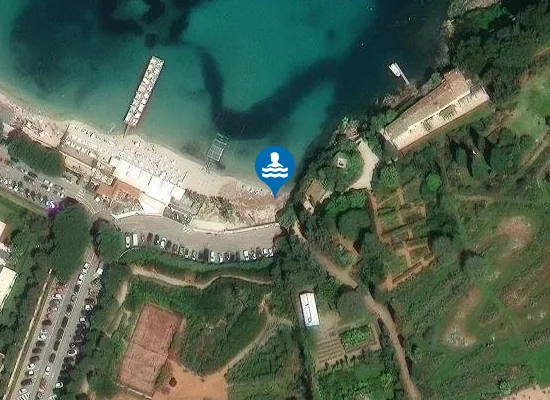 Satellite image of GAROUPE EST