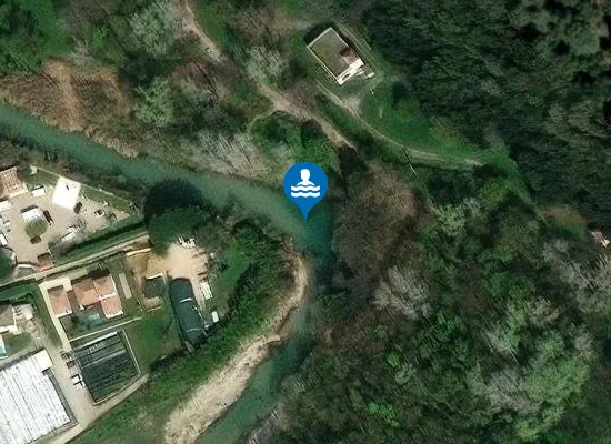 Satellite image of LES FERRAYONNES