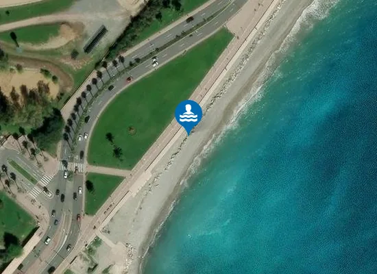 Satellite image of DE L'HIPPODROME
