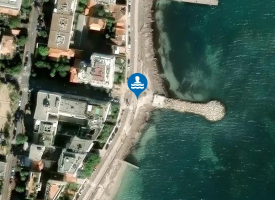 Satellite image of GAZAGNAIRE