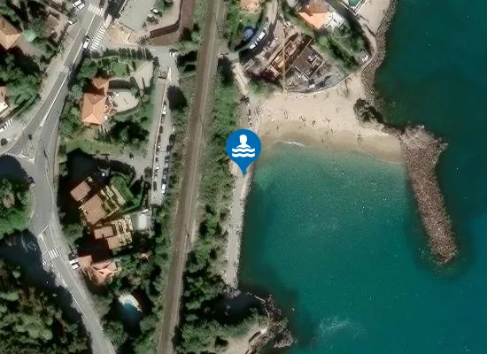 Satellite image of LA RAGUETTE