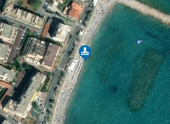 Satellite image of LES SIRENES