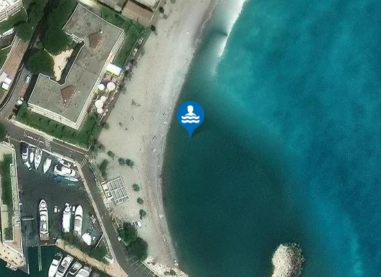 Satellite image of LA FIGHIERE (ex la batterie)