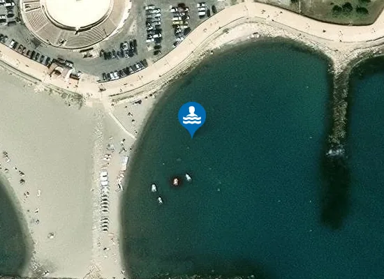 Satellite image of LES ARENES